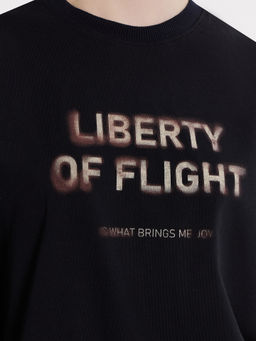 Футболка женская черная с принтом и написью Liberty of flight черный +печать4 112953 - Mark formelle фото 5
