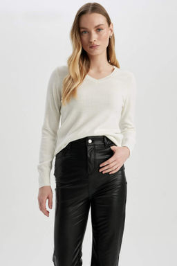 V Yaka Ekstra Yumusak Dokulu Basic Triko Kazak - Defacto фото 2