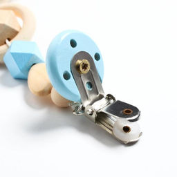 Держатель для соски - пустышки «Сердечко», деревянный, голубой