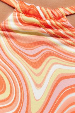 TRENDYOLMILLA Soyut Desenli Ucgen Baglamal? Brazilian Bikini Ustu TBESS23BU00060  фото 6