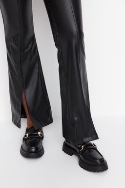 TRENDYOLMILLA Siyah Flare Ispanyol Paca Dokuma Suni Deri Pacas? Y?rtmac Detayl? Pantolon TWOAW23PL00056  фото 4