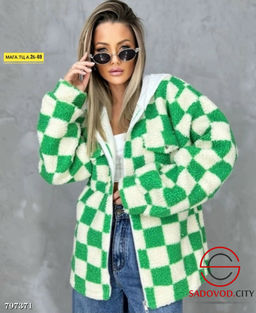 Пальто барашка с капюшоном