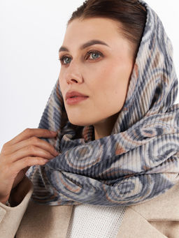 Большой, мягкий, тонкий и очень нежный двусторонний палантин с рисунком