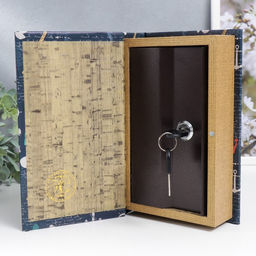 Шкатулка книга-сейф «Мельницы, штурвалы и якоря», дерево, искусственная кожа, 21×13×5 см