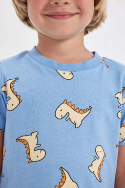 Пижамный комплект из чесаного хлопка с короткими рукавами и шортами для мальчика с принтом динозавров - Defacto фото 4