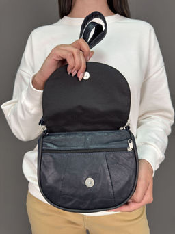 Сумка женская из телячьей кожи