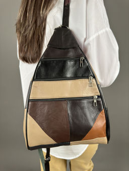 Сумка-рюкзак женская из телячьей кожи