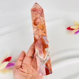 Кристалл из розового цветочного Агата