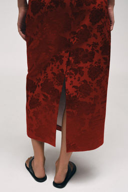 FALDA MIDI JACQUARD FLORES / Burdeos - Zara фото 2