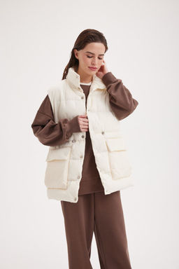 Жилет стеганый "Белый кварц" женский