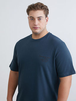 B?y?k Beden Bask?l? Penye Erkek Ti??rt