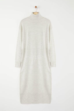 Tas*001 Ic Gostermeyen Maxi Genis Kal?p Yumusak Dokulu Duz Triko Elbise TWOAW24EL00056