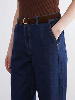 Beli Kemerli Wideleg Kad?n Jean Pantolon