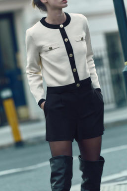 KNIT JACKET WITH GOLD BUTTONS - Zara фото 8