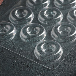 Цена за 20 шт. Форма для конфет и шоколада Пончик, 27?18 см, 11 ячеек, прозрачная - Simaland фото 2