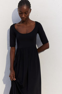 Vestido de punto con escote en U - H&m фото 2