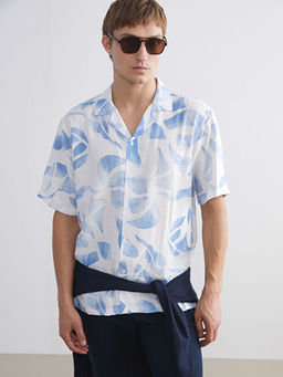 Regular Fit Resort Yaka K?sa Kollu Desenli Erkek G?mlek