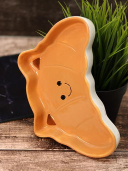 Тарелка керамическая iLikeGift Funny croissant, 20,3х13х2,5 см