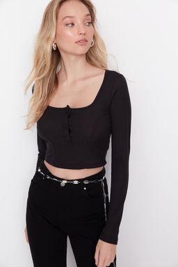 Trendyolmilla Antrasit Dugme Detayl? Kare Yaka Fitted/Vucuda Oturan Fitilli Esnek Crop Orme Bluz TWOAW23BZ00384