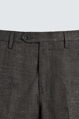 PANTAL?N REGULAR FIT TRAJE ESTRUCTURA / Marr?n oscuro