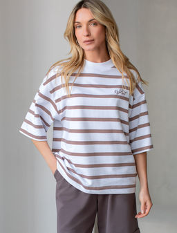 Свободная футболка из хлопкового футера-двухнитки