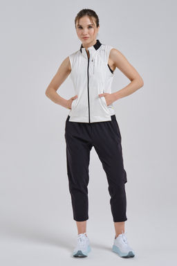 Жилет Бежевый/Черный ADVANCED RUNNING Knit Vest - Anta фото 2