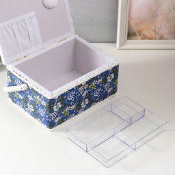 Шкатулка для рукоделия и шитья «Полевые цветы на синем», хранение ниток, иголок, мелочи, 19×26×14.5 см