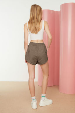 TRENDYOLMILLA Siyah Regular/Normal Kal?p Yuksek Bel K?sa Esnek Orme Sort TWOSS21SR0086 фото 10