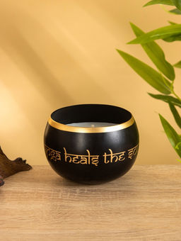 Свеча в чаше Yoga heal the soul, 200 г, 8.5×7 см, соевый воск, чёрная