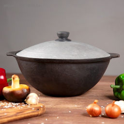 УЦЕНКА Казан чугунный, 3.5 л, плоское дно, нет крышки