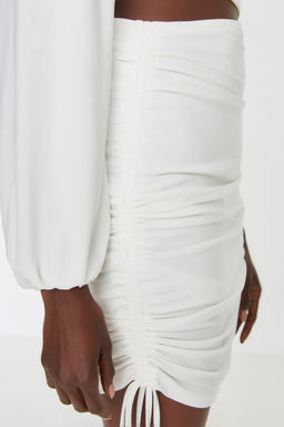 Bridal Ekru Vucuda Oturan Bel Dekolteli Tek Kol Orme K?sa Abiye Gece Mezuniyet Elbise TPRSS21EL0179