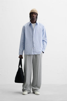 JOGGERS WITH STITCHING