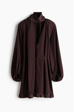 Vestido con fular