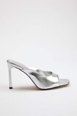 Gumus 9 cm Kad?n Klasik Topuklu Ayakkab? TAKSS26TO00027