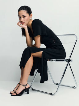 Платье с треугольным вырезом / Zarina  фото 2