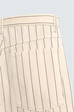 BERMUDA BAGGY FIT RAYA DIPLOM?TICA / Crudo
