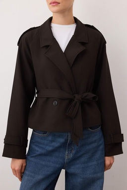 Koyu Kahverengi Premium Dokuma Crop Blazer Ceket TWOSS24BC00010