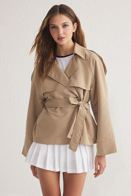 Bej Oversize Genis Kesim Kemerli Trenckot TWOAW24TR00011