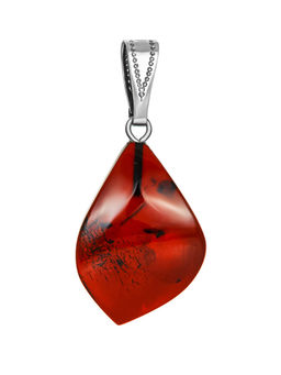 Кулон из натурального балтийского янтаря вишнёвого цвета