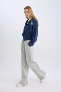 Классные широкие штанины, эластичный пояс, шнуровка, карман, широкие брюки. Базовый однотонный серый низ спортивного костюма. - Defacto фото 4