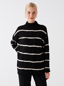 Yar?m Bal?k?? Yaka ?izgili Uzun Kollu Kad?n Triko Kazak